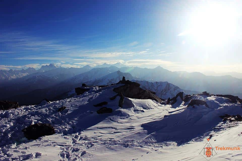 deoriatal chandrashila trek in march