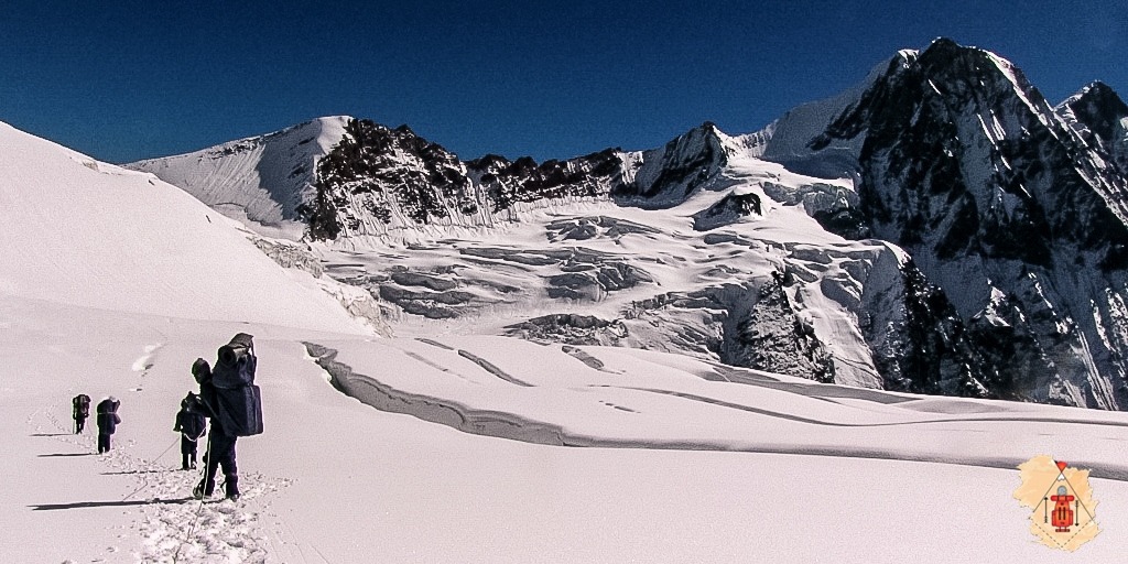 auden col trek best time