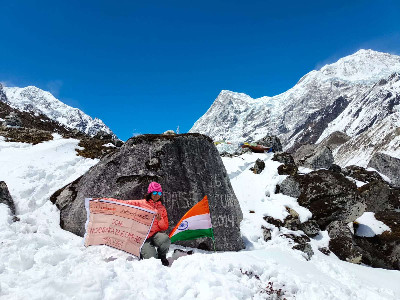 sandakphu trek from manebhanjan