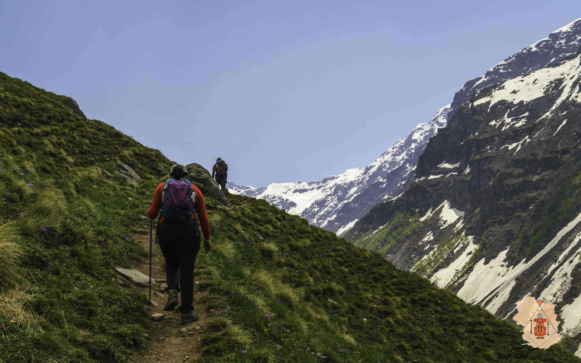 goechala trek height in feet