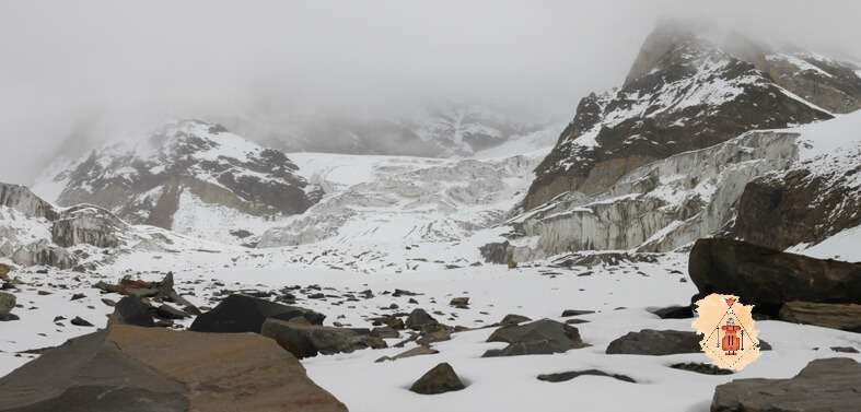 treks in kashmir