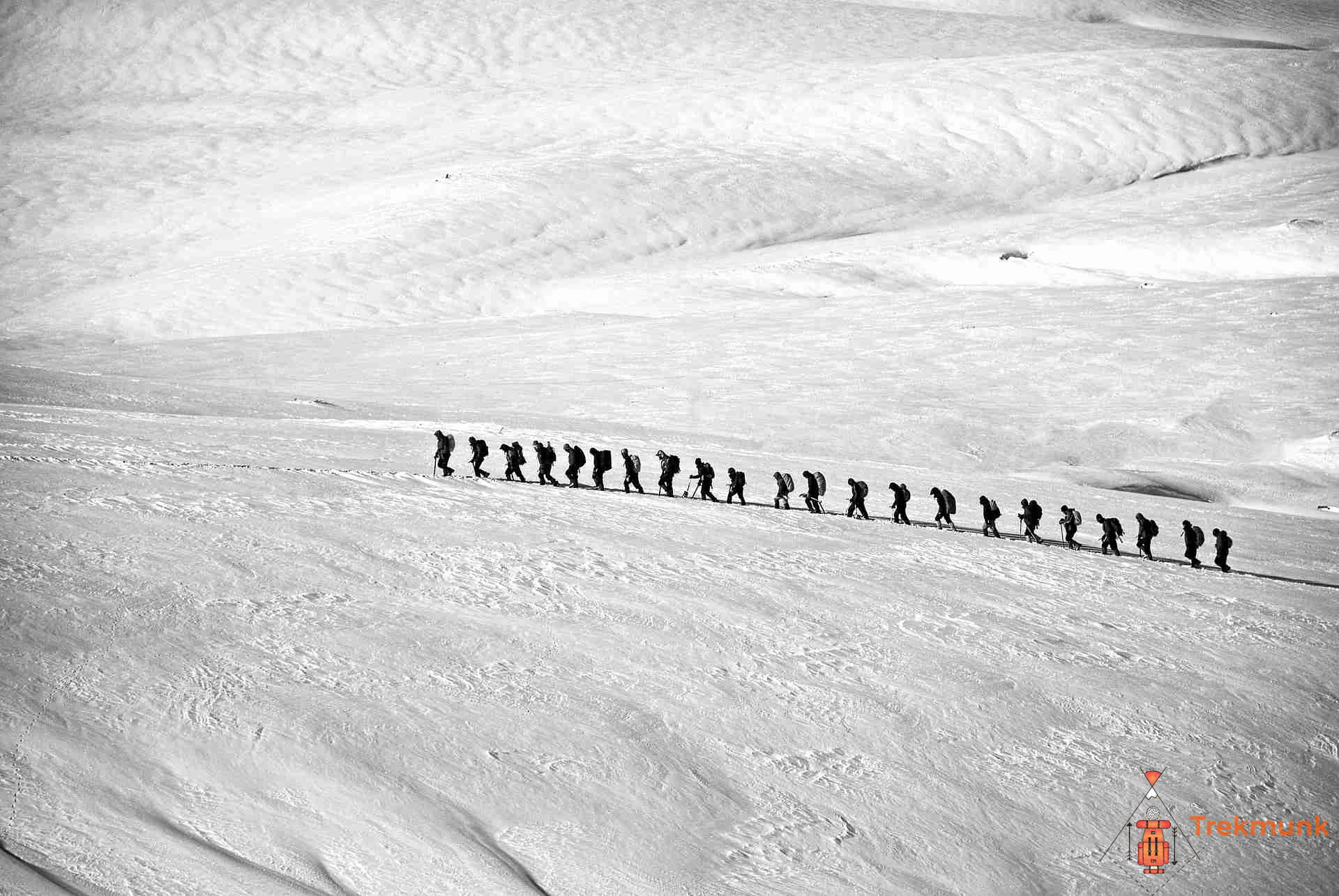 sar pass trek from delhi